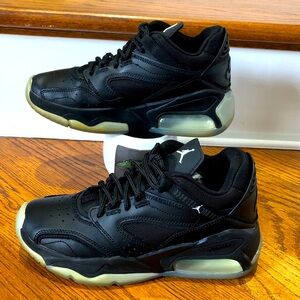 Nike Jordan Sz 4.5Y Shoes Air Jordan Point Lane Black Ice in Preloved Condition!